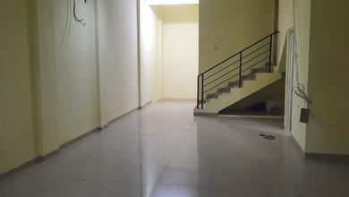 Jual Cepat Ruko Muara Karang 3,5 Lt Lokasi Ramai