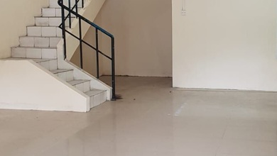 Disewakan/ Jual Ruko Siap Huni Wolter Monginsidi Lokasi Ramai