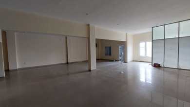 Disewakan Ruko.gandeng 3.5 Lt Plong Muara Karang Ramai