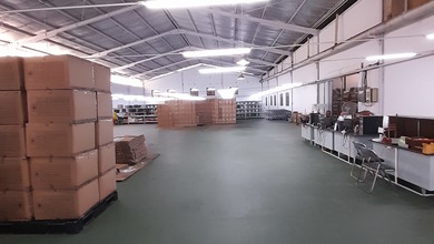 Dijual Gudang Kapuk Kayu Besar Lokasi Strategis