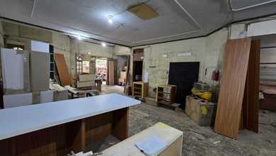 Penawaran Eksklusif, rumah Mewah di Muara Karang, Jakarta Utara, LB 350m²