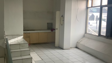 Dijual Ruko 3.5 Lantai di Cipete Jakarta Selatan
