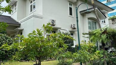 Rumah Sewa Nyaman Lokasi Lebak Bulus, Jakarta Selatan, LB 240m²