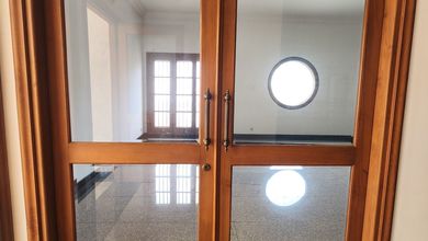 Rumah Mewah di Kemayoran, Jakarta Pusat, 4 KT, LT 800m²