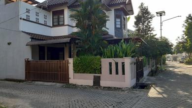 Kesempatan Eksklusif, rumah Mewah di Ciledug, Tangerang, LB 185m²