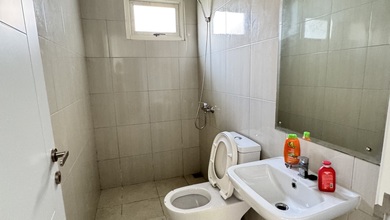 For Sale rumah Eksklusif di Cipondoh, Tangerang - LT 160m²