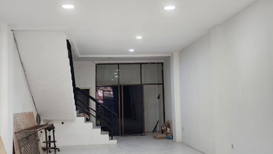 Di Jual Murah dan Cepat Komplek Ruko Roxy Mas 4 Lantai