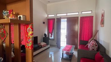 Jual Rumah Cantik Luas 203 m2 di Angke, Jakarta Barat