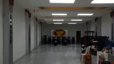 Disewakan Ruko Pasar Baru Pinggir Jalan Strategis Sekali 