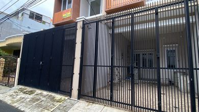 Hunian Mewah di Tomang, Jakarta Barat, 3 Kamar Tidur, LT 81m²