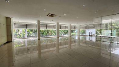 Dijual Kantor / Bangunan ex Showroom Sunter Utara