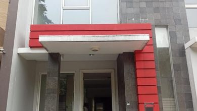 Kesempatan Eksklusif, rumah Mewah di Patal Senayan, Jakarta Selatan, LB 240m²