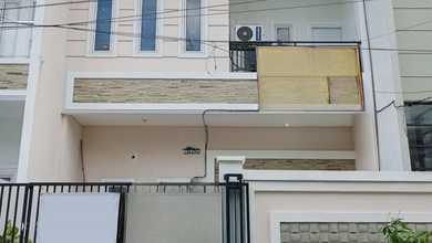 Rumah Area Premium Kedoya, Jakarta Barat - Harga Terbaik 3,4 Miliar