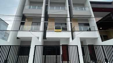 Hunian Mewah di Kawasan Jelambar, Jakarta Barat, LB 86m², Harga 3,4 Miliar