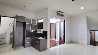 Rumah Area Premium Bintaro, Tangerang Selatan - Harga Terbaik 3,3 Miliar