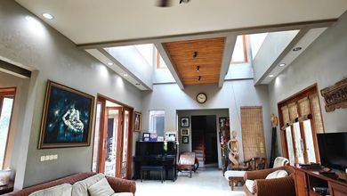 Jual Segera Rumah Mewah di BSD, Tangerang, LT 918 m2