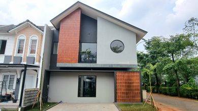 Jual Segera Rumah Elit area BSD Vanya Park, Tangerang, LT 102 m2