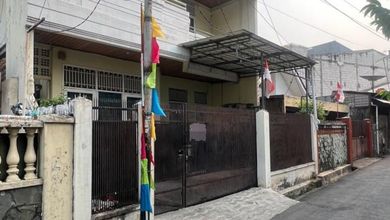Hunian Elegan di Grogol, Jakarta Barat, 15 Kamar Tidur, LT 164m²