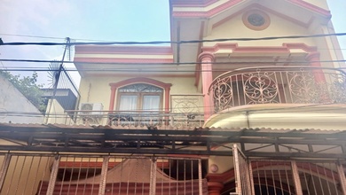 Dijual rumah Mewah di Sektor 1 - Bintaro, Jakarta Selatan - LT 220m²