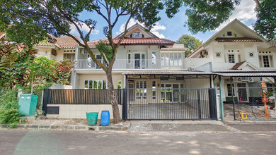 Kesempatan Eksklusif, rumah Mewah di BSD Giri Loka, Tangerang, LB 300m²