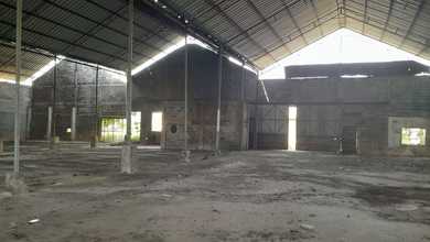 Tanah LT 4210 m2 Area Strategis Narogong, Dijual Murah