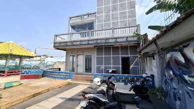 Gudang Luas Tanah 1168 di Harapan Indah Bekasi