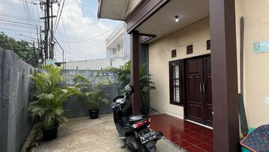 Kesempatan Eksklusif, rumah Prestisius di Pondok Aren, Tangerang Selatan, LB 400m²