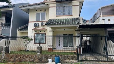 Rumah Mewah di BSD Puspita Loka, Tangerang, 3 KT, LT 240m²