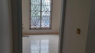 Rumah Sederhana Disewakan di BSD Nusaloka, Tangerang, Harga Ekonomis