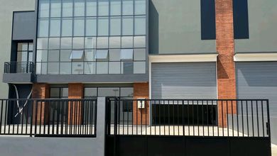 Dijual Gudang Siap Pakai Ukuran 18x48 Dengan Kantor Eksklusif Bangunan Baru Legok Tangerang