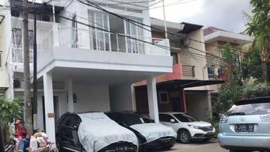 Rumah Area Premium Pondok Bambu, Jakarta Timur - Harga Menarik 2,75 Miliar