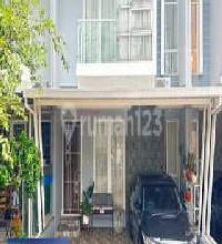 Rumah Siap Pakai di Area Jatikarya, Bekasi, LT 84m²