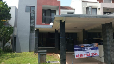 Jual Rumah Nyaman di Legenda Wisata, Bogor - LT 220m²