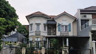 Rumah Elite di Kawasan Legenda Wisata, Bogor, LB 178m², Harga 2,8 Miliar