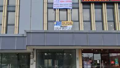 Dijual / Disewakan Ruko 3 Lantai Hadap Jalan Di Kota Wisata Cibubur