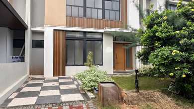 Kesempatan Langka, rumah Prestisius di Kota Wisata, Bogor, LB 157m²