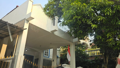 Hunian Favorit di Legenda Wisata, Bogor, 3 KT, Harga 1,8 Miliar