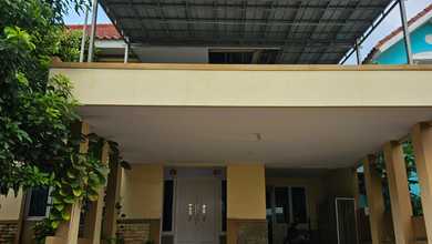 Rumah Elegan di Legenda Wisata, Bogor, 4 KT, LT 288m²