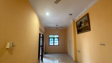 Dikontrakkan Rumah Murah di Medan Satria, Bekasi, LT 90m²