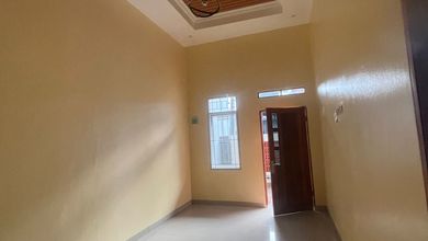 Kesempatan Rumah di Medan Satria, Bekasi, LB 54m², Harga 965 Juta