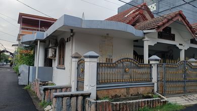 Dijual Rumah Nyaman di Medan Satria, Bekasi - LT 102m²