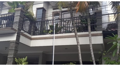Hunian Elegan di Kayu Putih, Jakarta Timur, 6 KT, LT 180m²