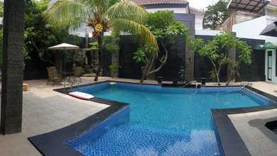 Kesempatan Eksklusif, rumah Prestisius di Lippo Cikarang, Cikarang, LB 550m²