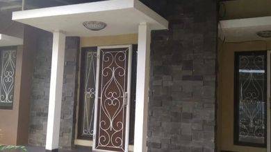Rumah Eksklusif Unfurnished Daerah Strategis Daerah Harapan Indah