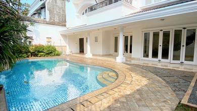 Rumah Area Premium TB Simatupang, Jakarta Selatan - Harga Menarik 16 Miliar