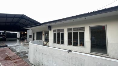 Kesempatan Eksklusif, rumah Prestisius di Cimanggis, Depok, LB 450m²