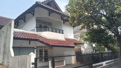 Dijual rumah Premium di Pekayon, Bekasi - LT 240m²