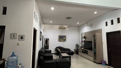 Hunian Favorit di Harapan Indah, Bekasi, 6 KT, Harga 2,5 Miliar