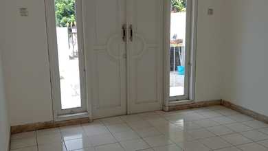 Dijual Rumah Nyaman di Cakung, Jakarta Timur - LT 160m²