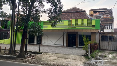 Ruang Usaha Siap Pakai Lokasi Strategis di Sayap Riau Bandung